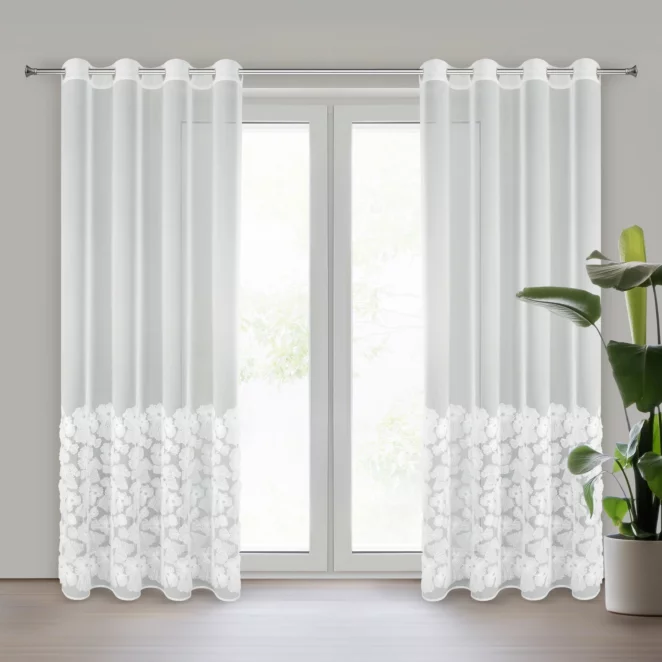 Firana biała z siateczki zdobiona kwiatami z dodatkiem drobnych perełek 3D 140x250 cm przelotka - JASMIN 2 Eva Minge Eurofirany