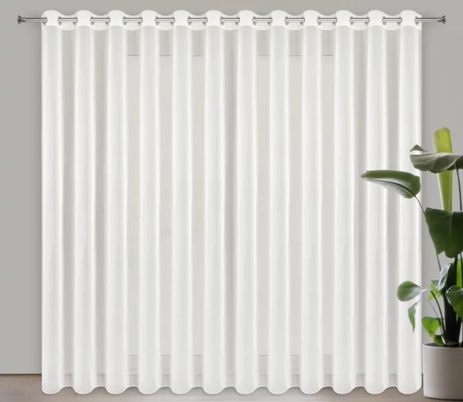 Firana kremowa z gładkiego mlecznego woalu wykończona szwem obciążającym VIOLET 500x300 cm przelotka Eurofirany