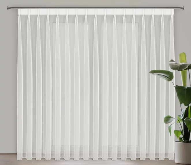 Firana kremowa z gładkiego mlecznego woalu wykończona szwem obciążającym VIOLET 250x280 cm flex 1:2 Eurofirany