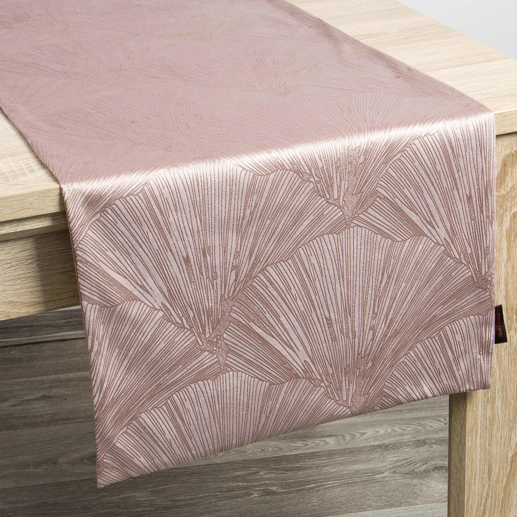 GOJA PUDROWY BIEŻNIK Z WELWETU Z MOTYWEM ROŚLINNYM PIERRE CARDIN 40x140 cm NA PRZELOTKACH