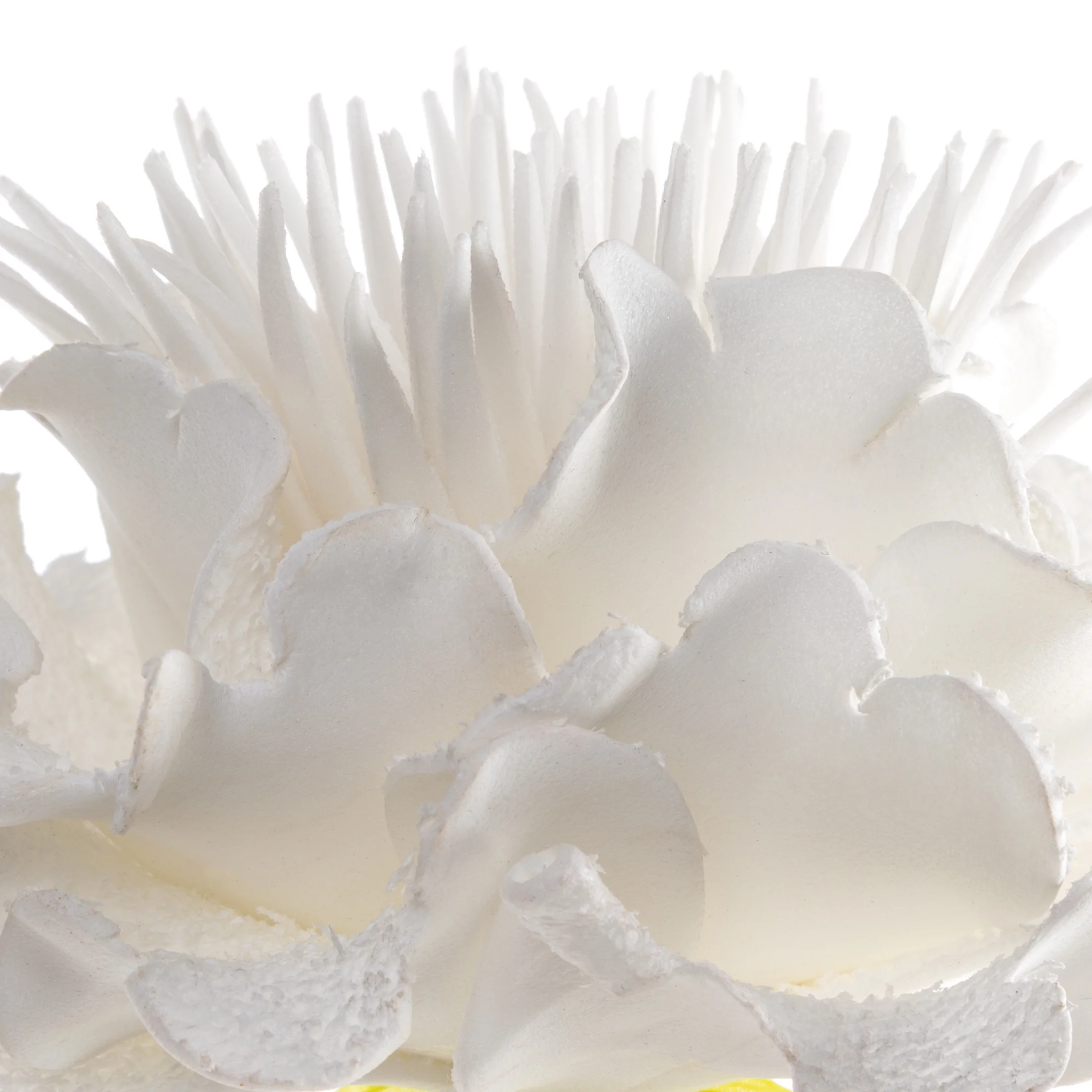 Kwiat sztuczny biały z plastycznej pianki foamiran 64 cm Eurofirany