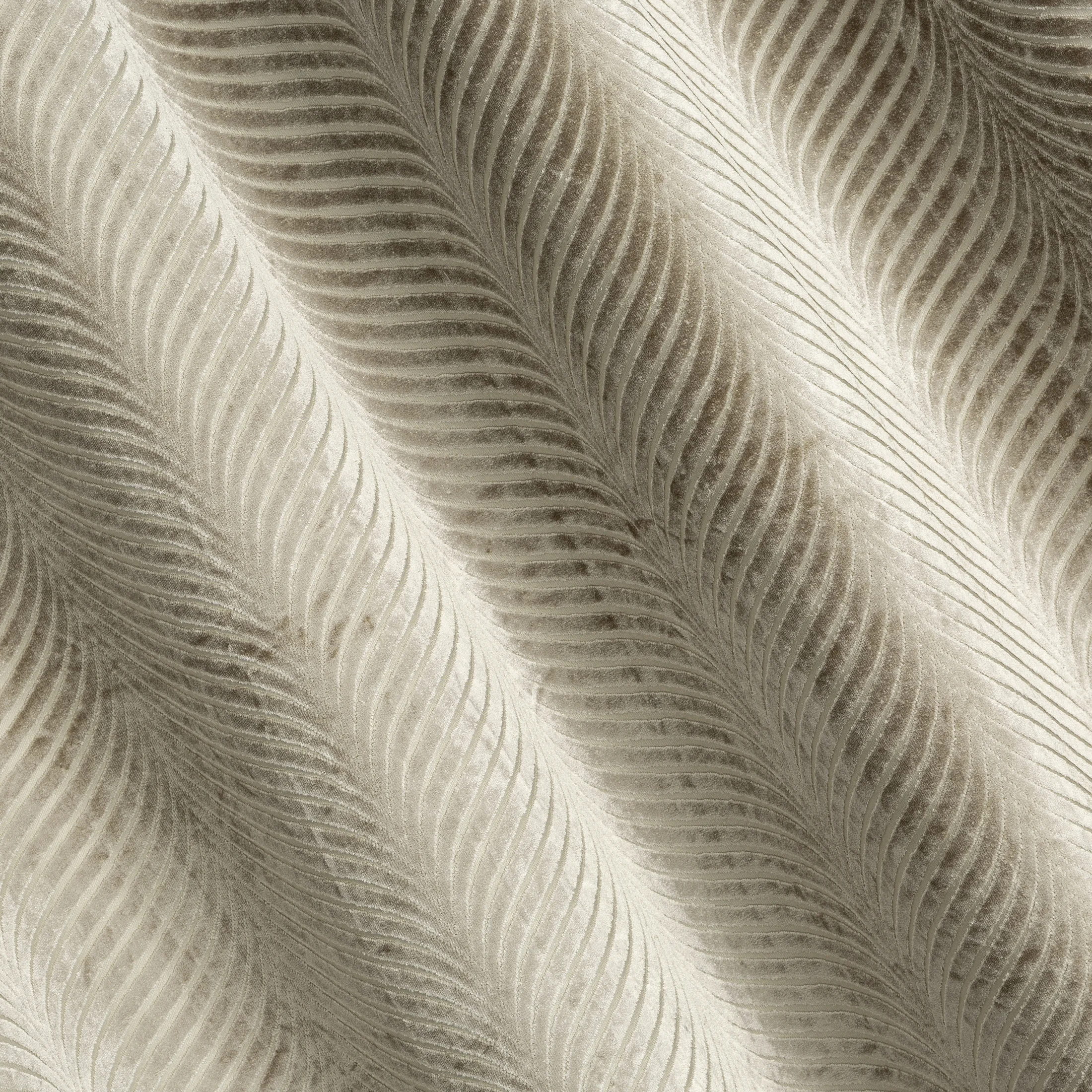 Zasłona ciemnobeżowa z błyszczącego strukturalnego welwetu 140x250 cm przelotka LUSSI Eurofirany