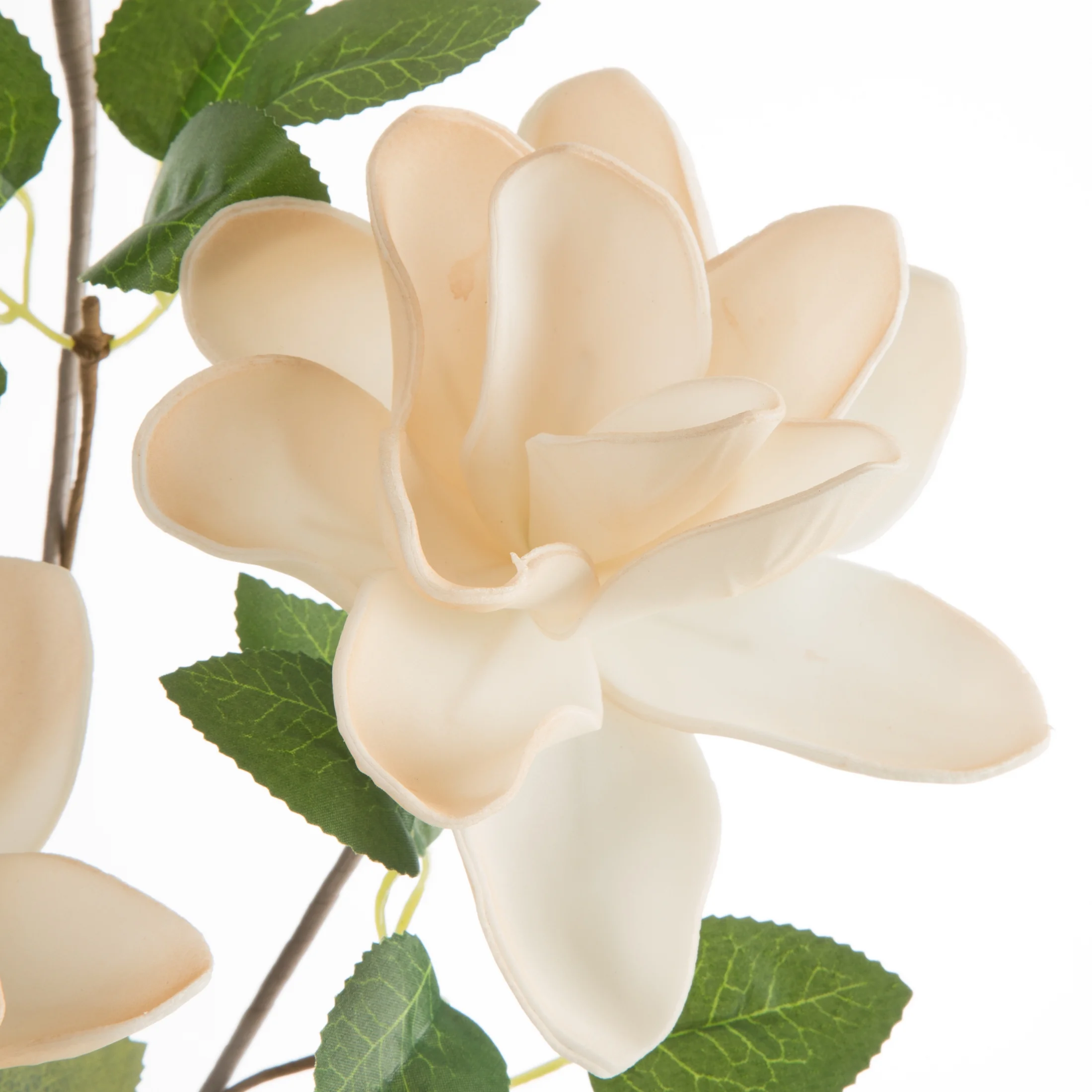 Kwiat sztuczny magnolii kremowy z plastycznej pianki foamirian 68 cm