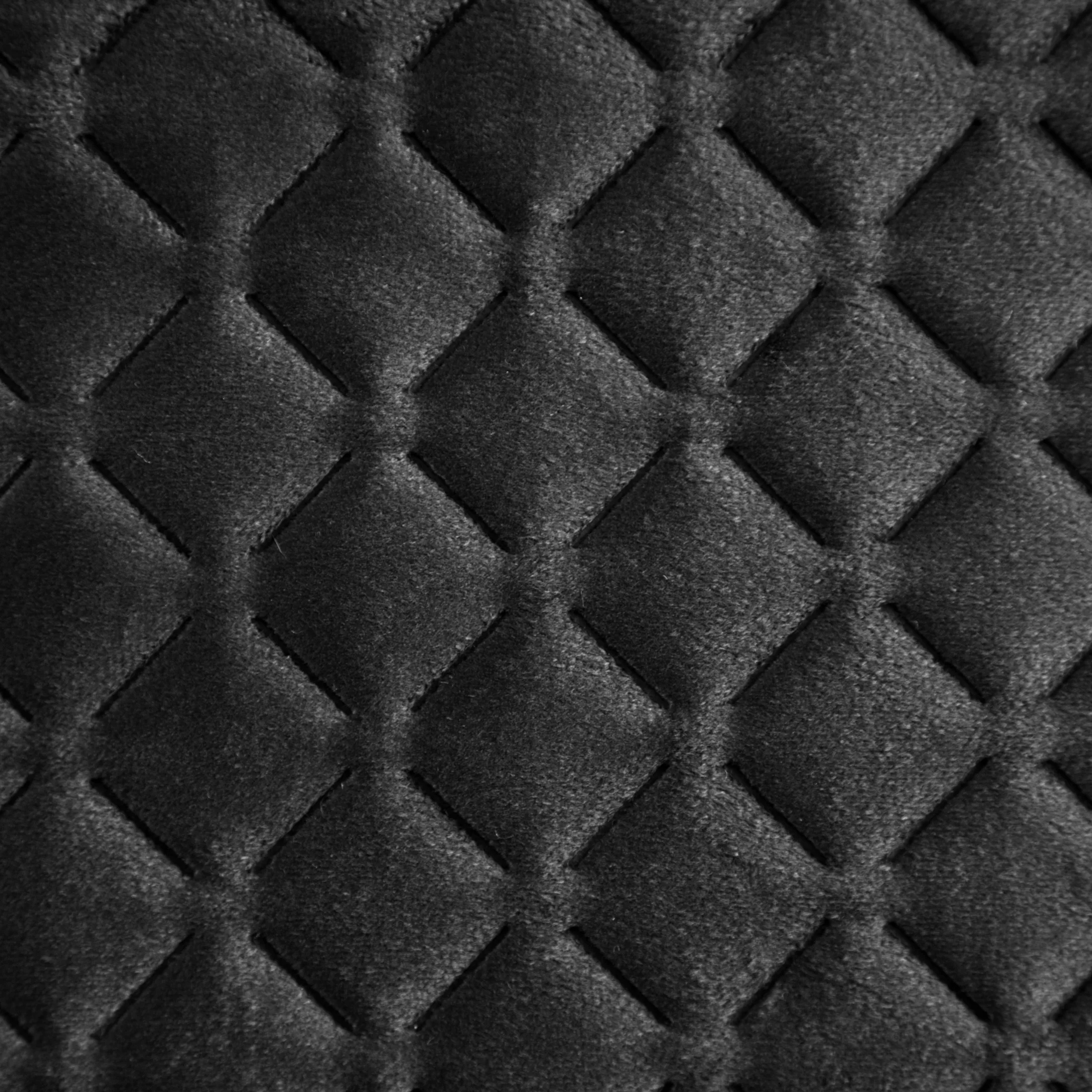 Narzuta welwetowa na fotel czarna 70x160 cm pikowana w geometryczny wzór metodą hot press DIMON Eurofirany