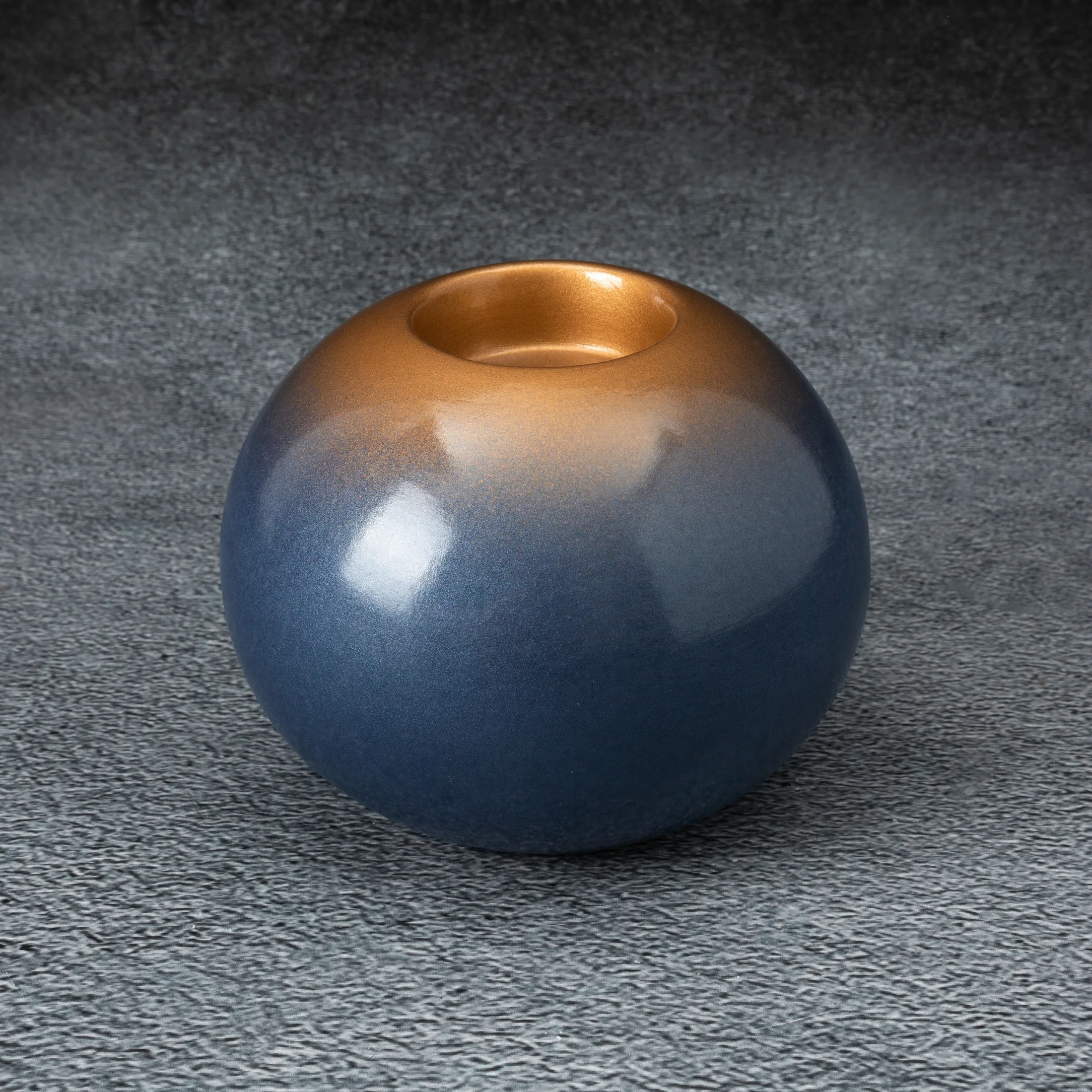 Świecznik ceramiczny niebiesko-złoty z efektem ombre średnica 12x11 cm NESSA Eurofirany