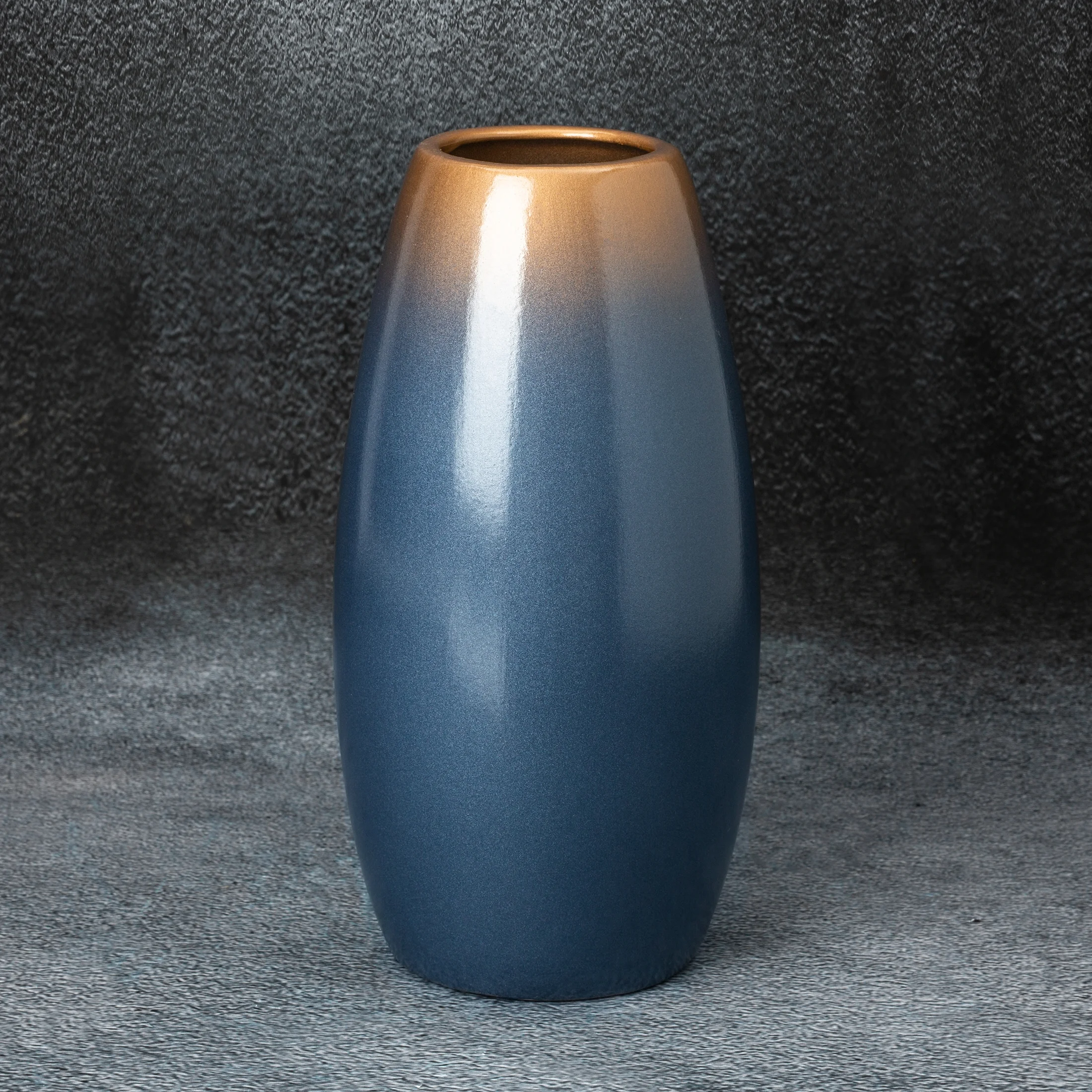 Wazon ceramiczny niebiesko-złoty z efektem ombre średnica 13x26 cm NESSA Eurofirany