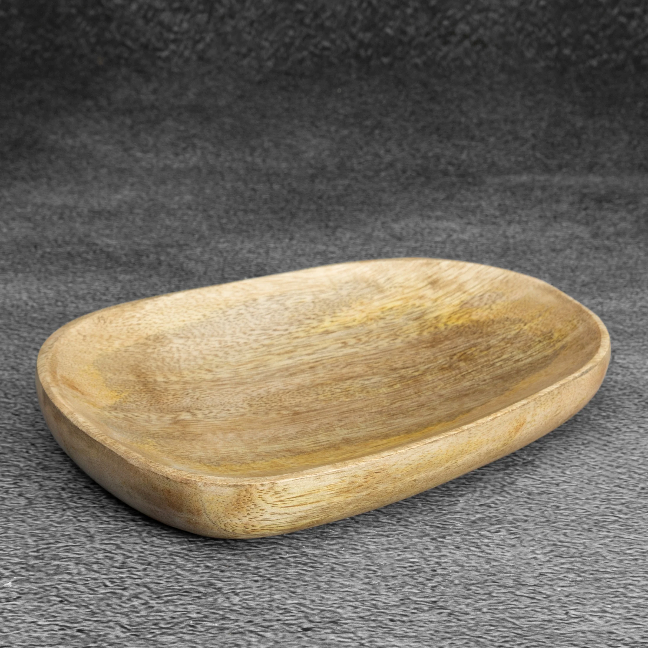 Patera drewniana dekoracyjna brązowa w stylu boho 18x14x3 cm Eurofirany
