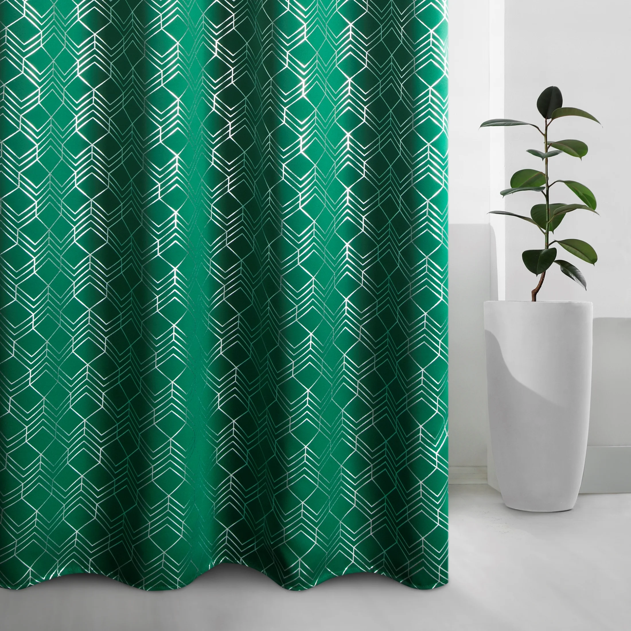 Zasłona zielono, srebrna zaciemniająca ze wzorem geometrycznym 140x250 przelotka POLI Design 91 Eurofirany