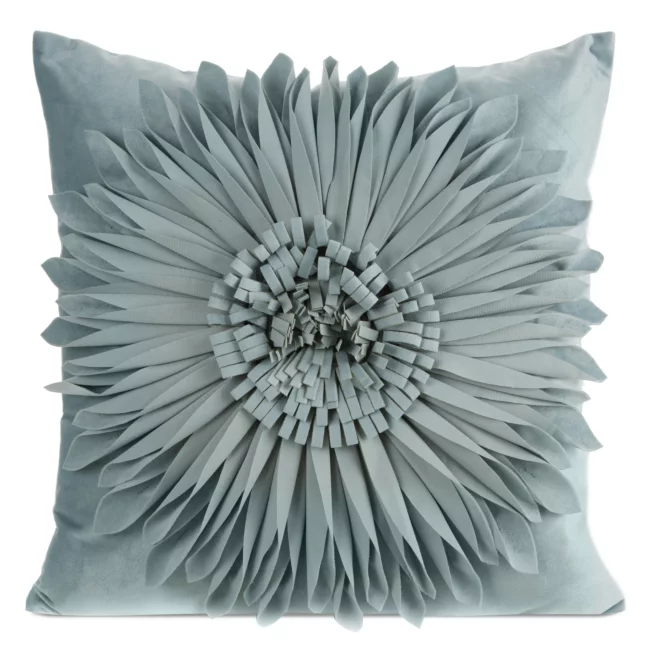 Poszewka na poduszkę 45 x 45 cm z welwetu kolor miętowy zdobiona kwiatem 3D FLORES 3 Eurofirany
