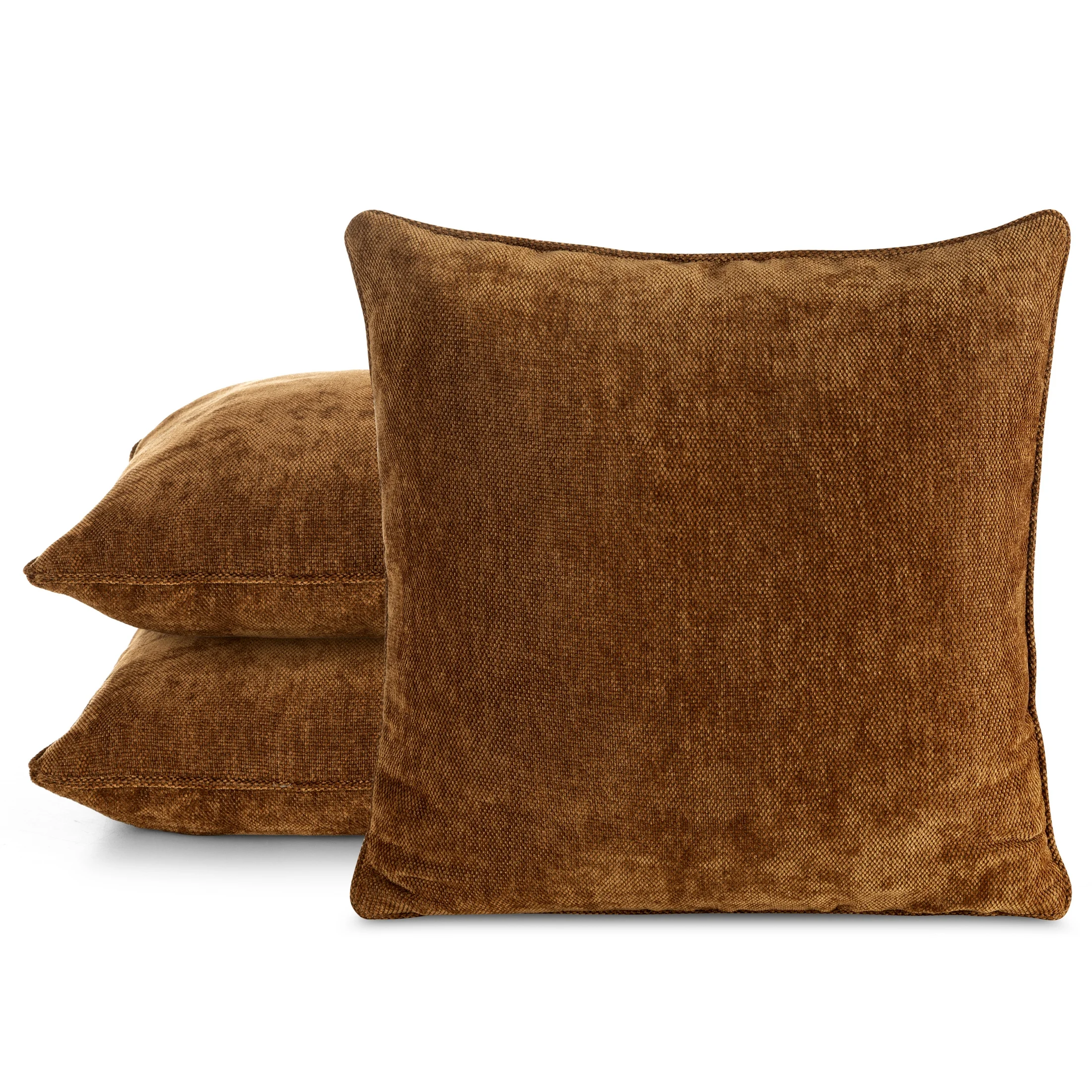 Poszewka na poduszkę 45x45 cm miodowa z szenilowej tkaniny z elegancką lamówką NESKA Eurofirany