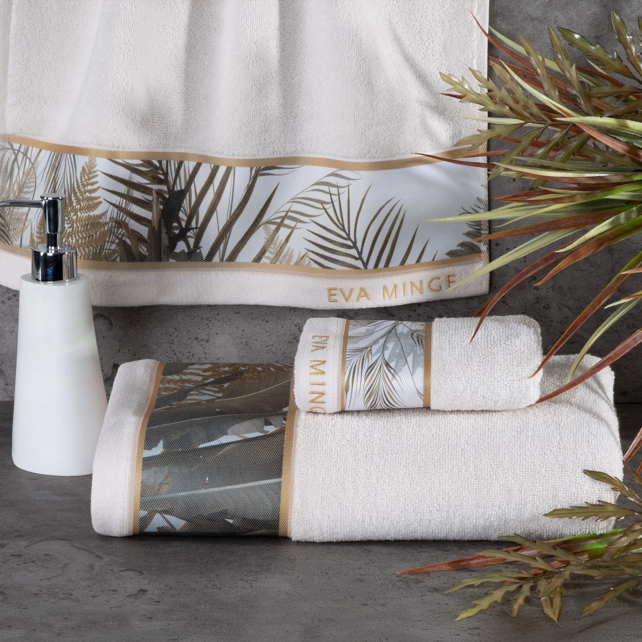 Ręcznik do rąk 30x50 cm bawełniany kolor biały z designerską bordiurą 500 g/m2 EVA 17 Eva Minge Eurofirany