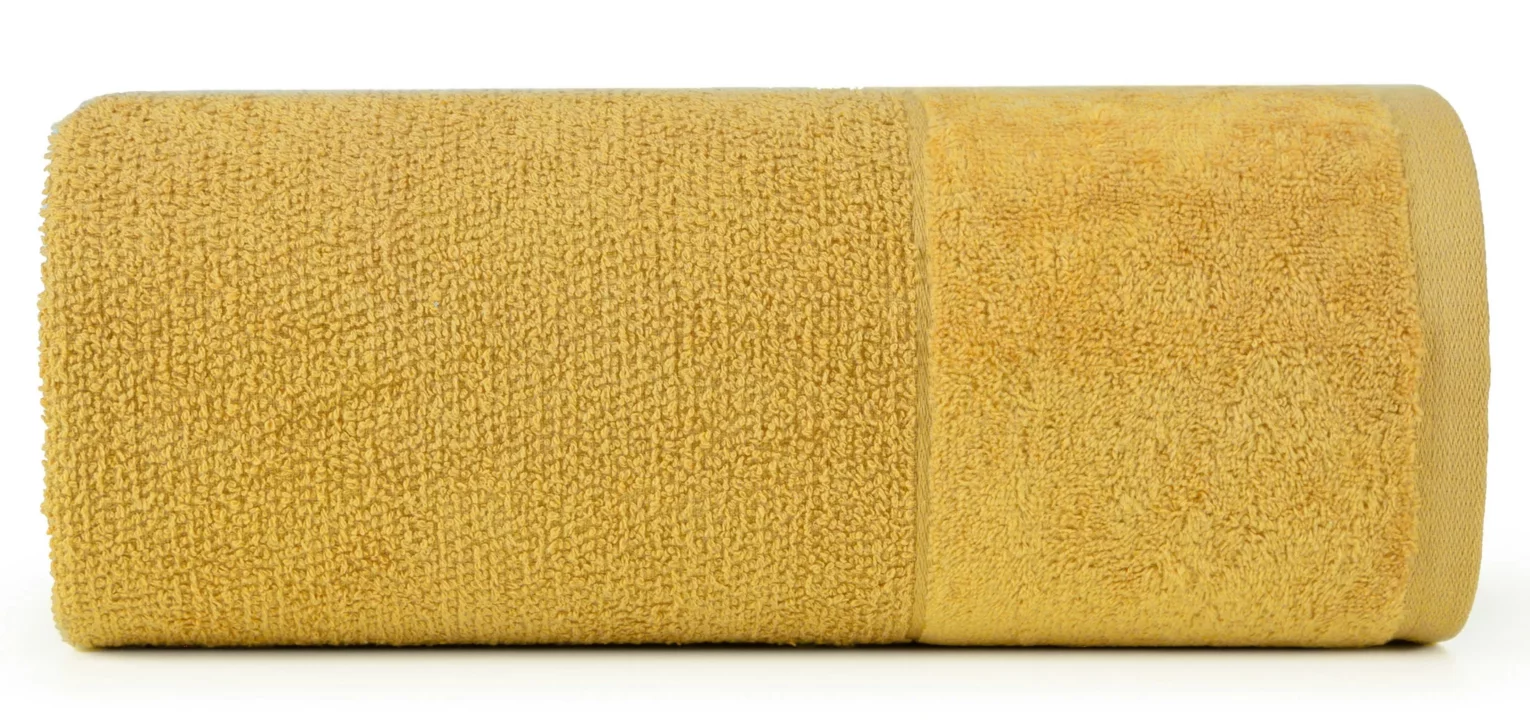 Ręcznik kąpielowy 70x140 cm bawełniany kolor musztardowy z bordiurą z weluru 500 g/m2 LUCY Eurofirany