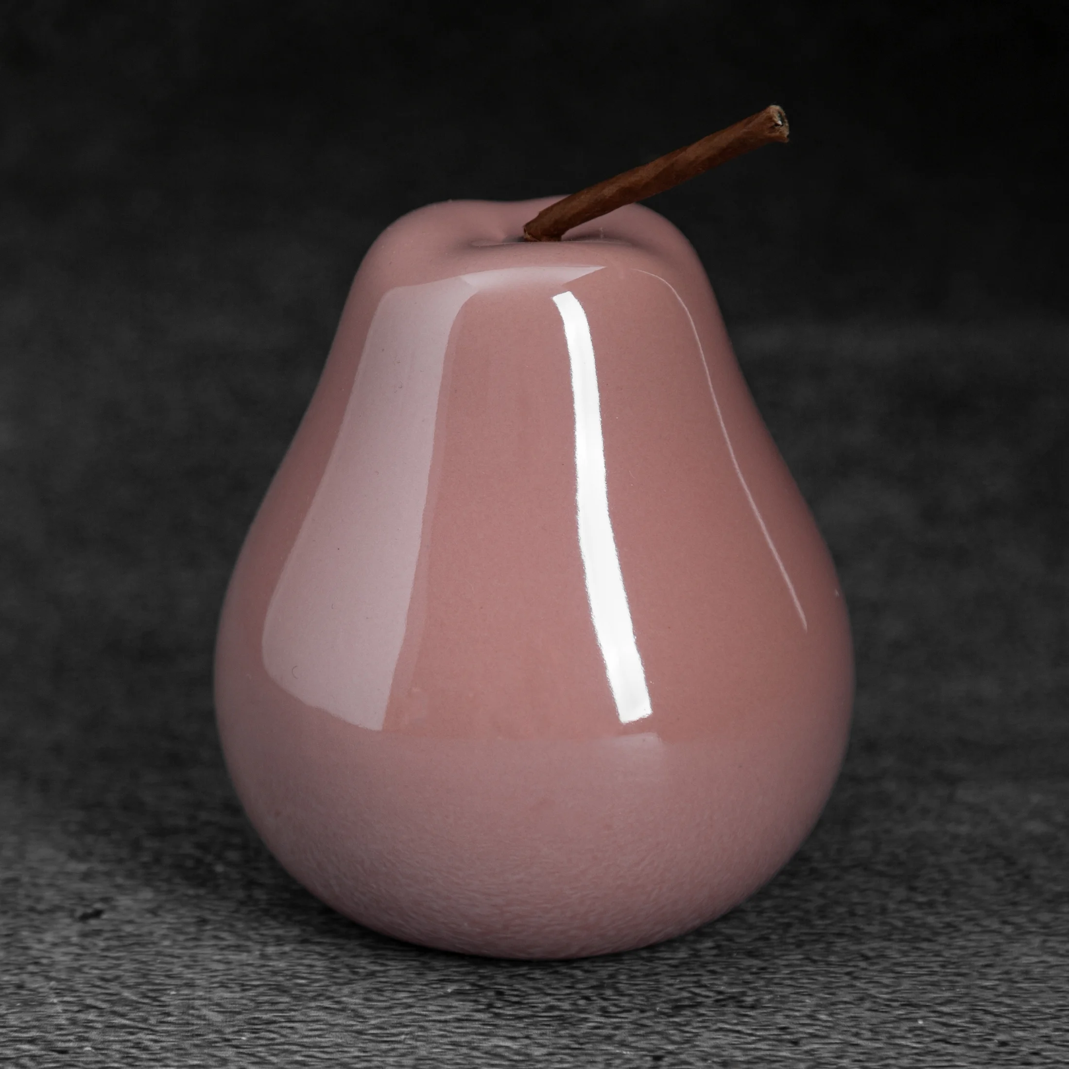 SIMONA 1 RÓŻOWA FIGURKA CERAMICZNA GRUSZKA 8x13 cm EUROFIRANY