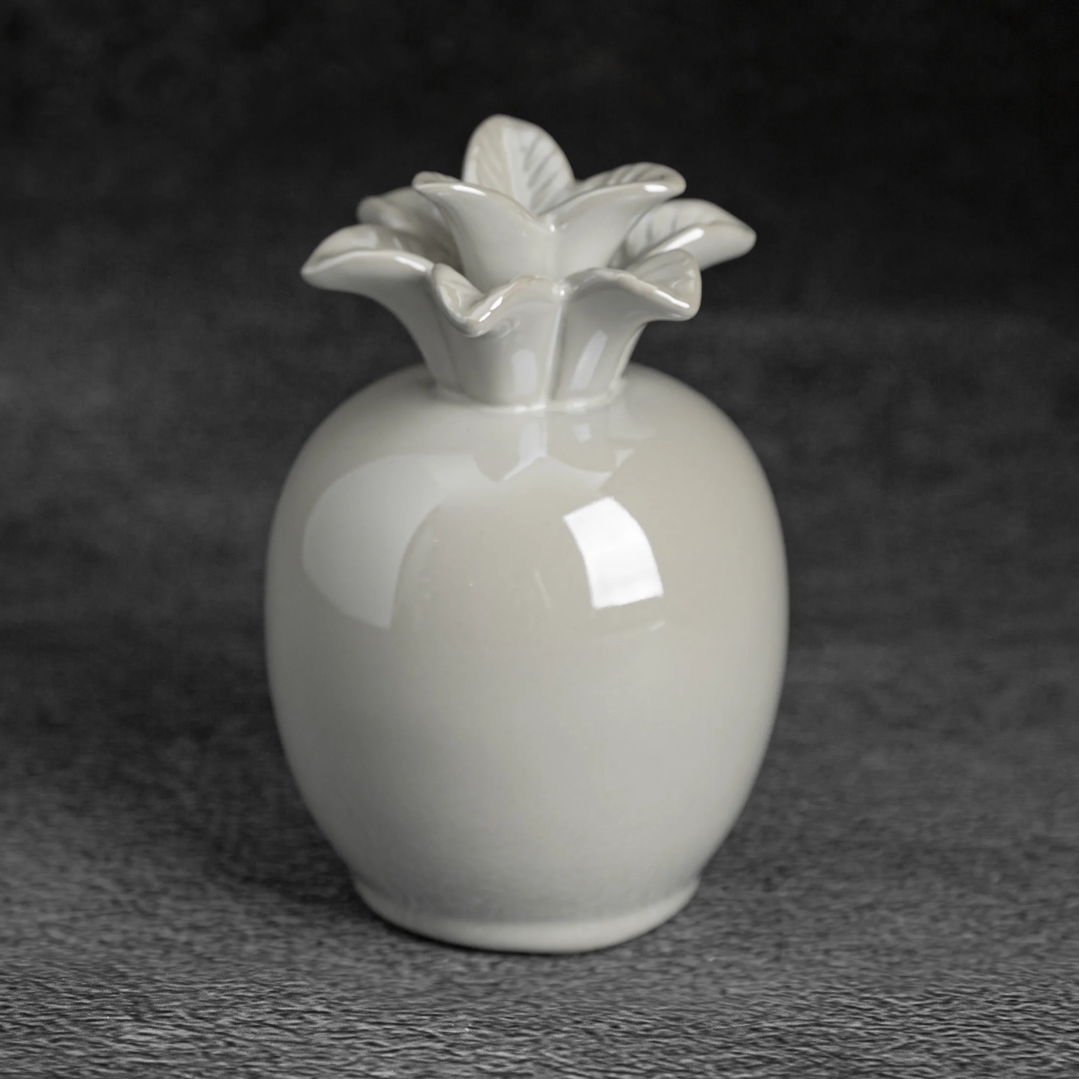 Figurka ceramiczna perłowa ananas z perłowym połyskiem średnica 9x14 cm SIMONA Eurofirany