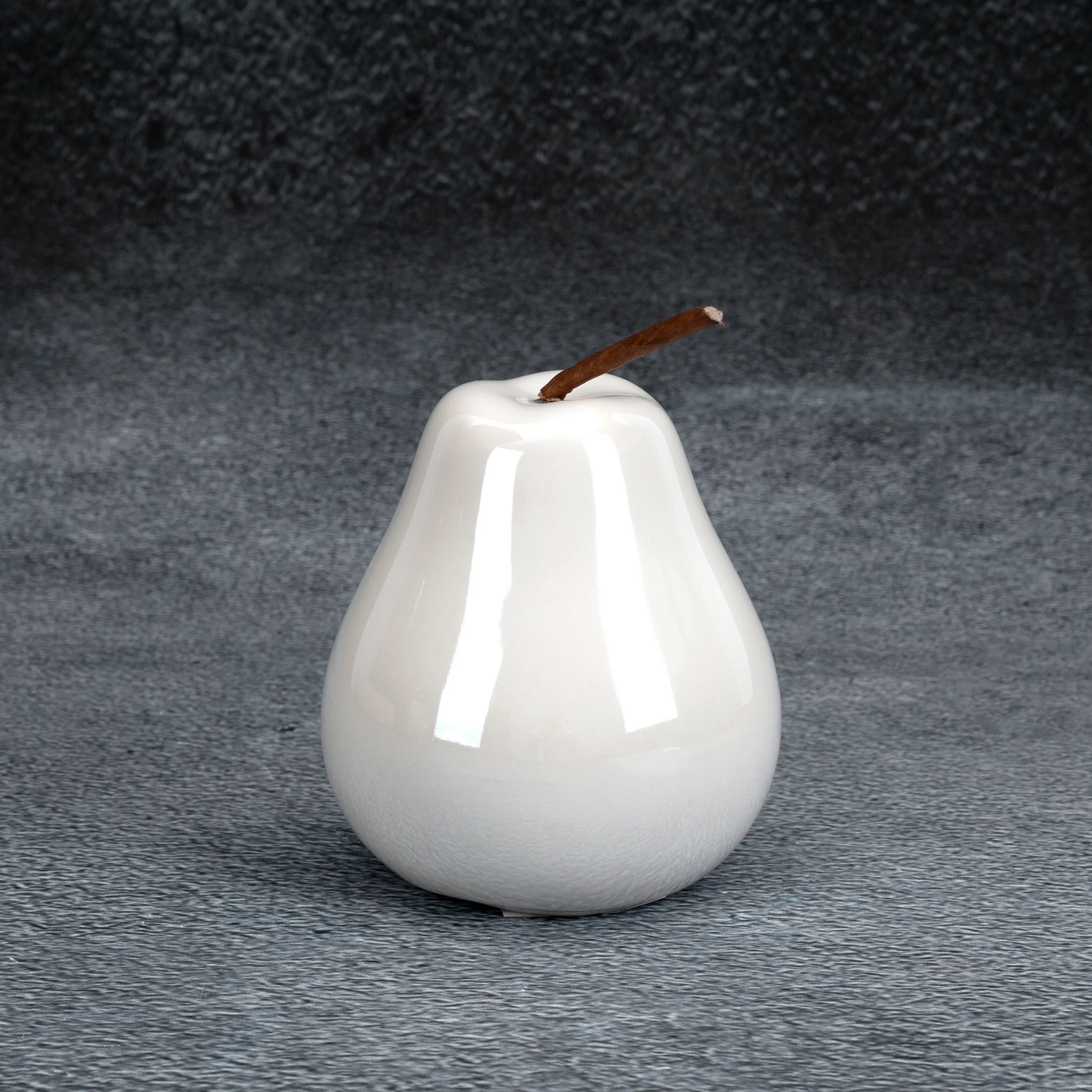SIMONA 3 PERŁOWA FIGURKA CERAMICZNA GRUSZKA 8x13 cm EUROFIRANY