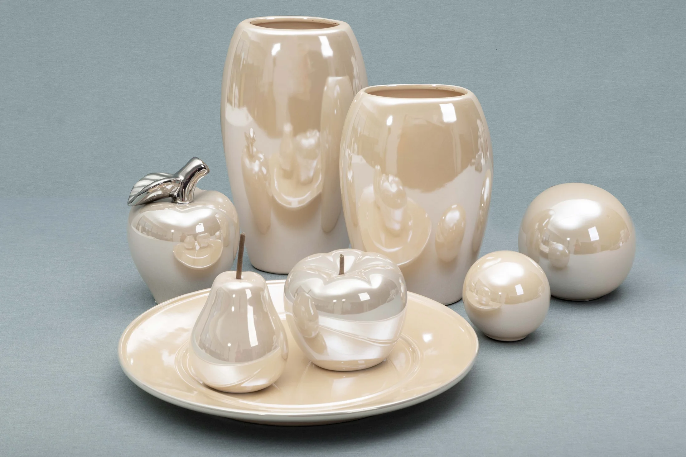SIMONA 6 BEŻOWA WAZON CERAMICZNY Z PERŁOWYM POŁYSKIEM 14x10x24 cm EUROFIRANY