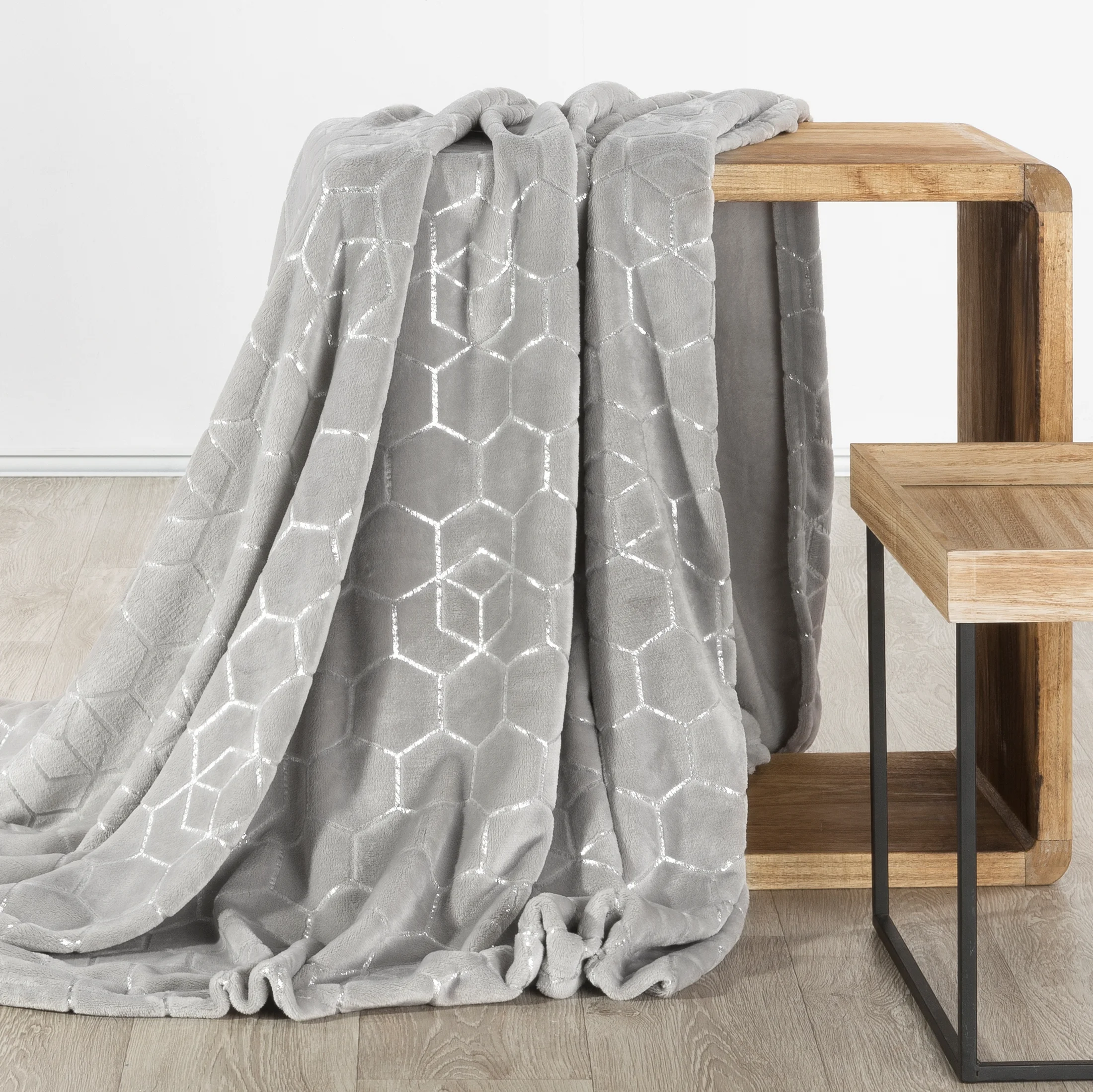 Koc VANESA z mikroflano Design 91
