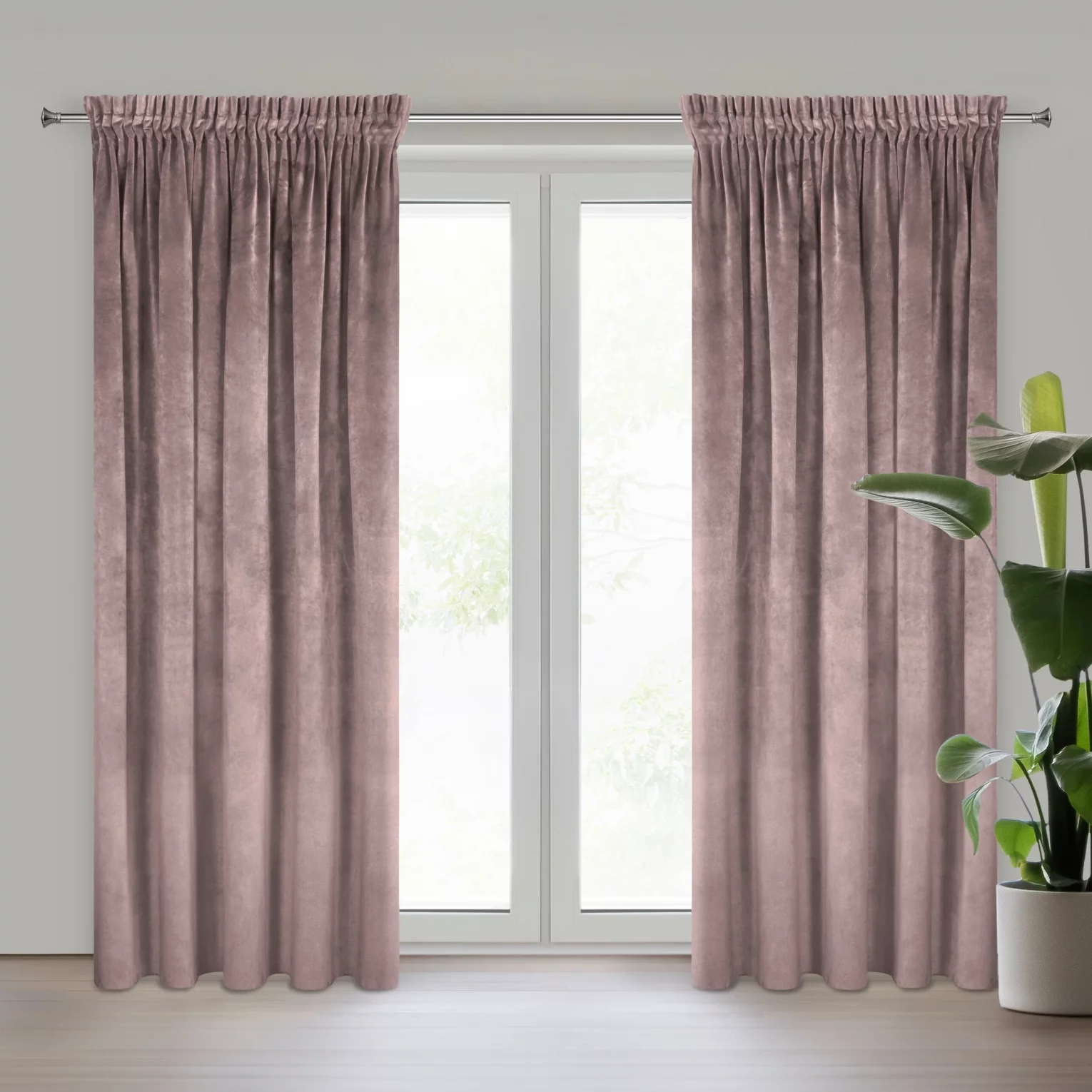 Zasłona pudrowo różowa z ekskluzywnego matowego welwetu 140x270 cm taśma VILLA Eurofirany