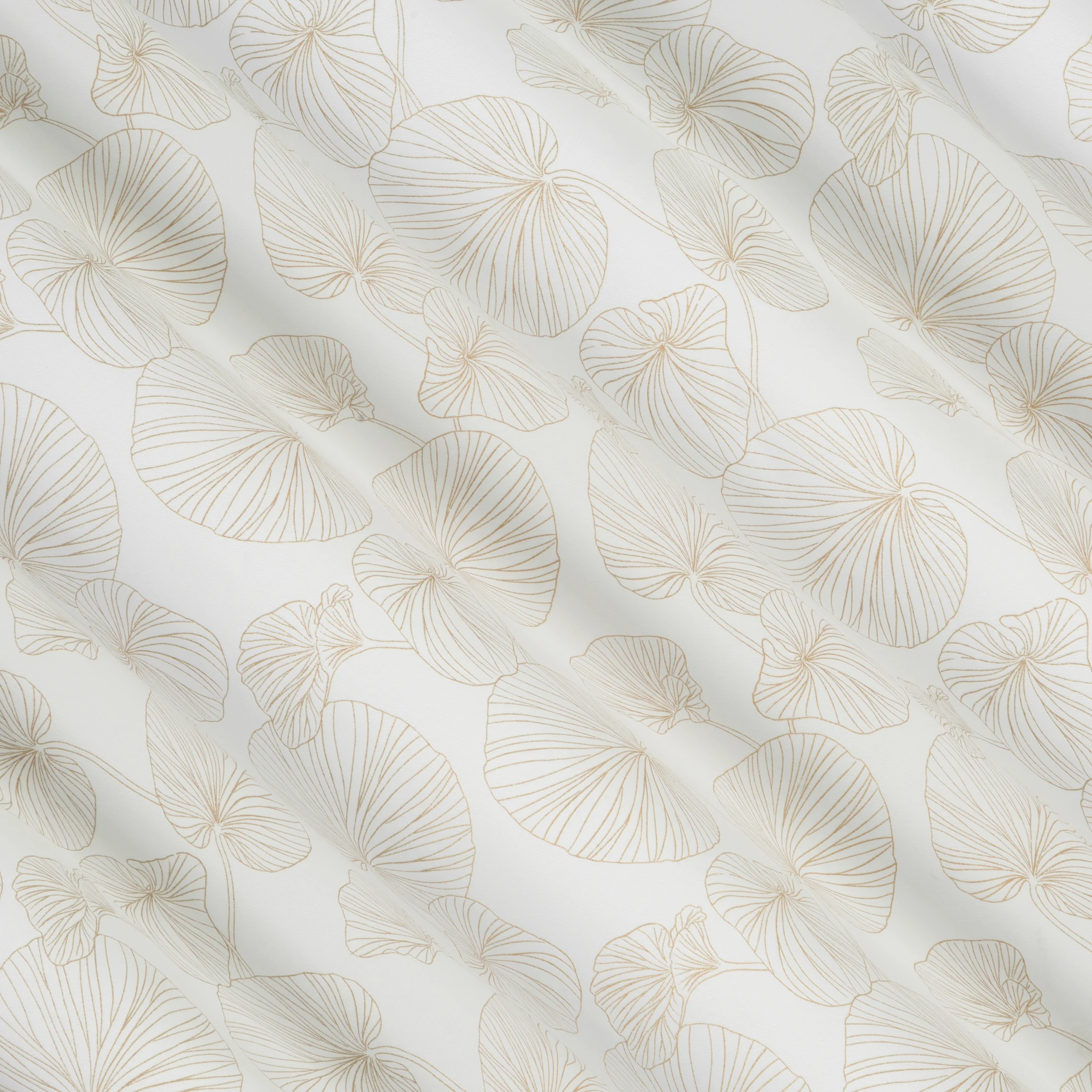 Zasłona biało, złota ze wzorem liści, zaciemniająca 140x300 cm taśma MARIGOLD Eurofirany