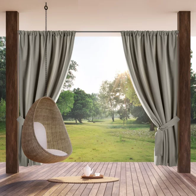 Zasłona beżowa z wodoodpornej tkaniny idealna do ogrodu i na taras 155x200 cm tunel GARDEN Eurofirany