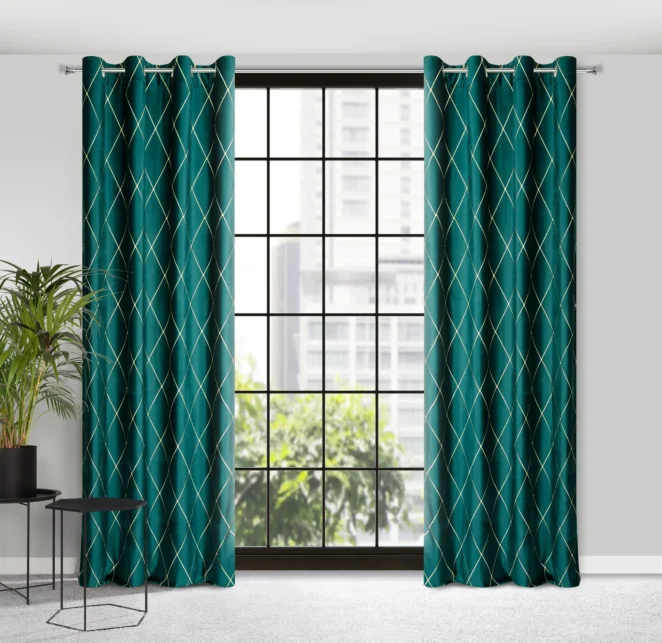 Zasłona turkusowo, złota haftowana w duże karo z tkaniny welwetowej 140x250 cm przelotka MARGO Pierre Cardin Eurofirany