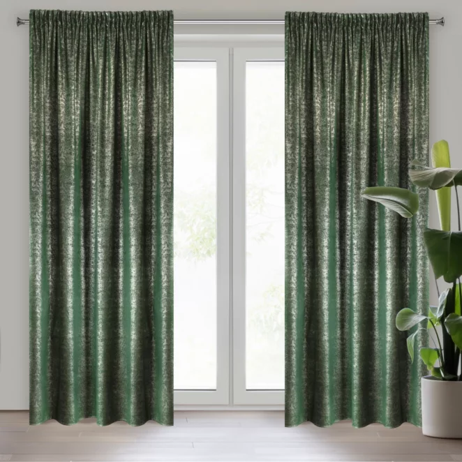 Zasłona zielono, srebrna z błyszczącej tkaniny welwetowej 140x270 taśma CYPR Design 91 Eurofirany